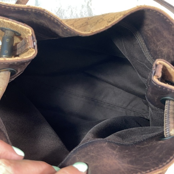 Gucci GG Cavas Tote with roll shoulder length handles - Picture 2 of 9